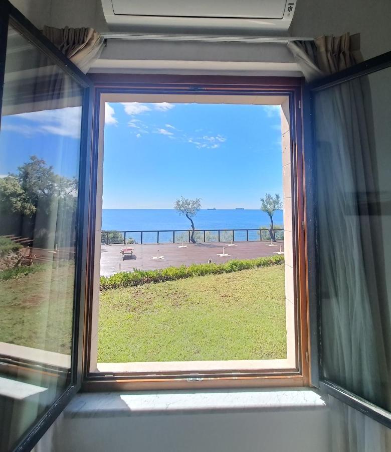 Aparthotel Cala Dei Mori Livorno Exteriér fotografie