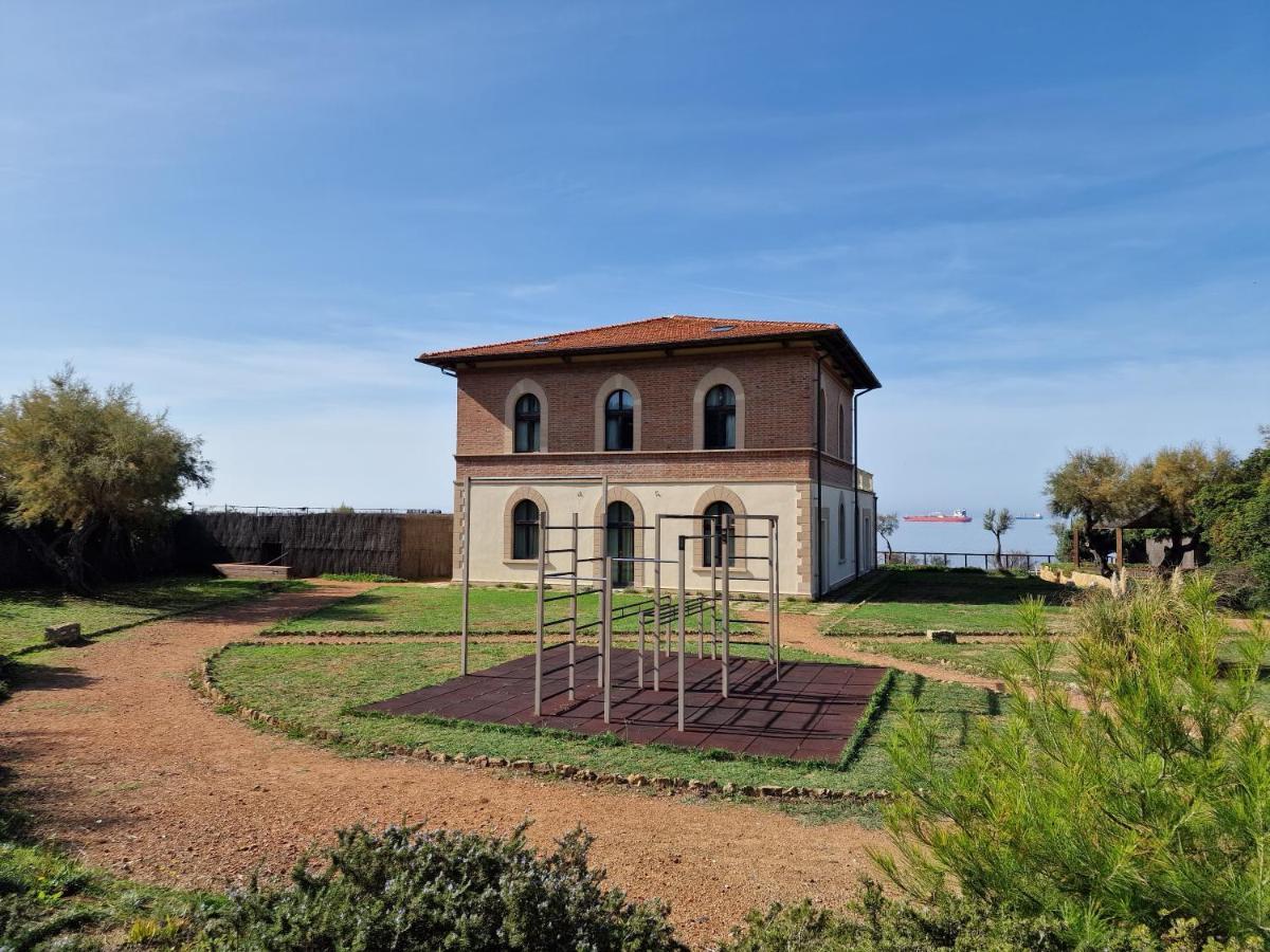 Aparthotel Cala Dei Mori Livorno Exteriér fotografie