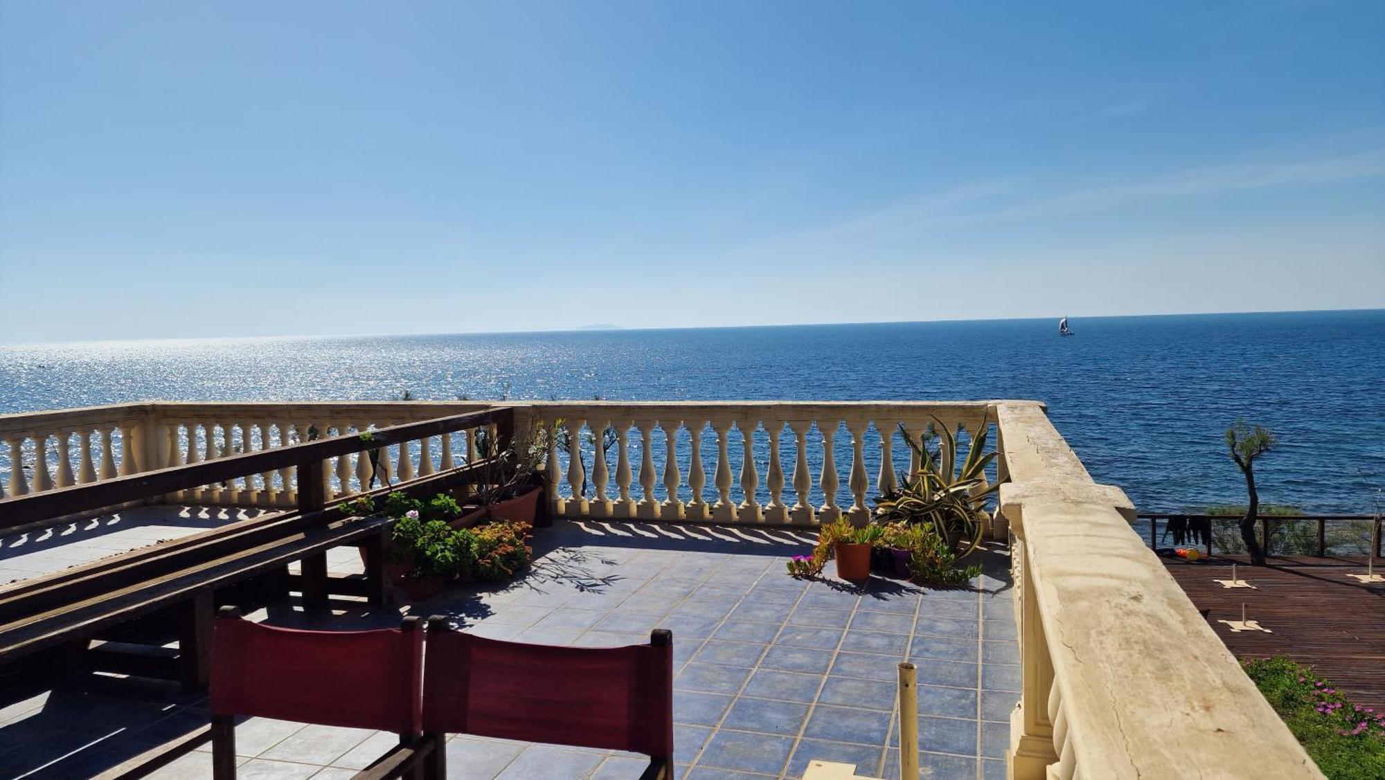 Aparthotel Cala Dei Mori Livorno Exteriér fotografie