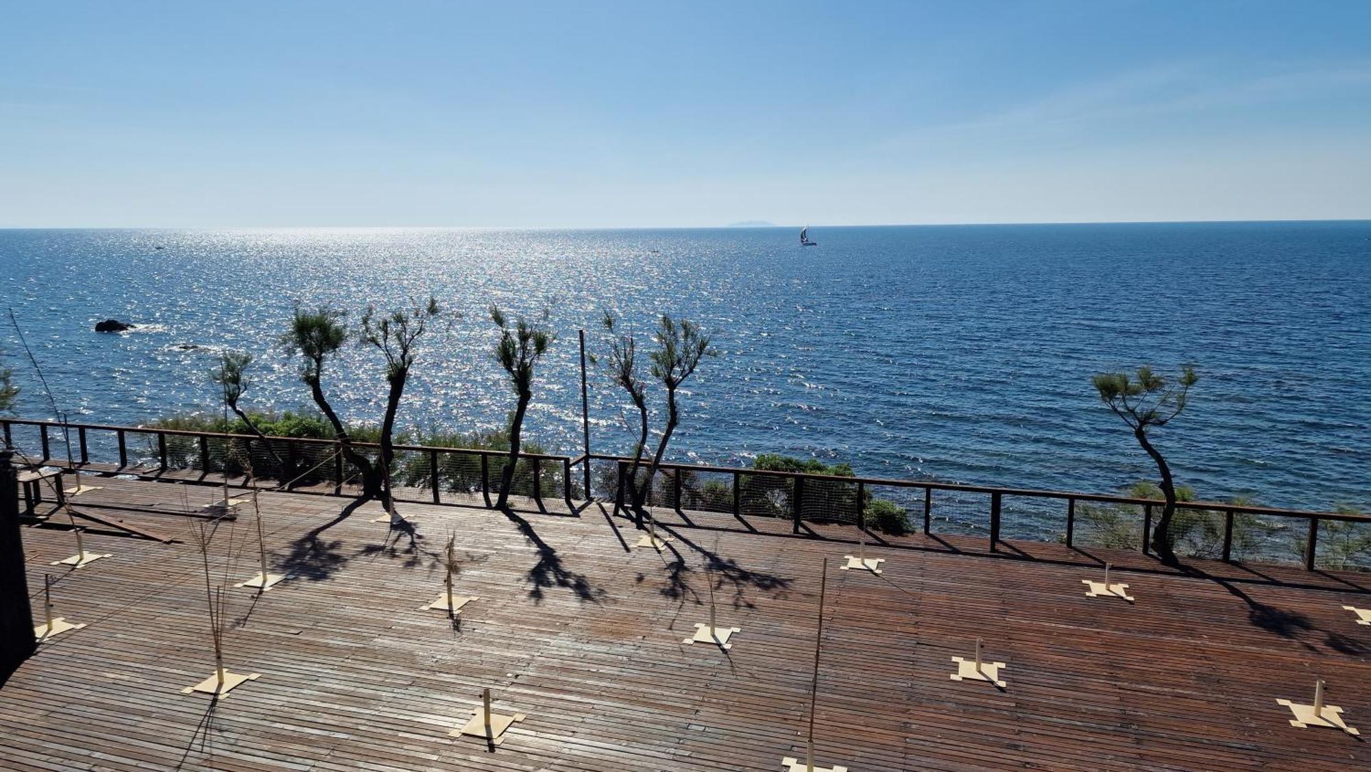 Aparthotel Cala Dei Mori Livorno Exteriér fotografie