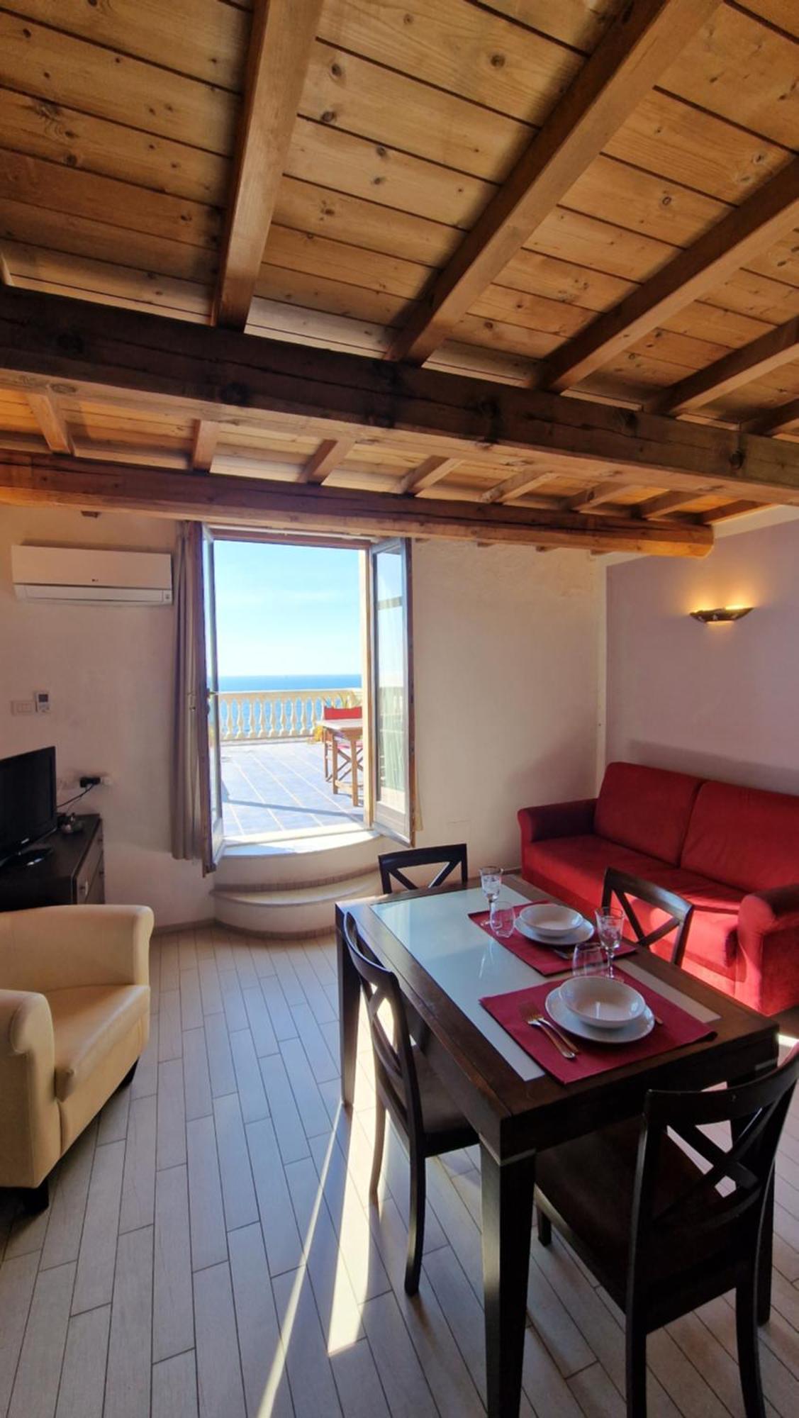 Aparthotel Cala Dei Mori Livorno Exteriér fotografie