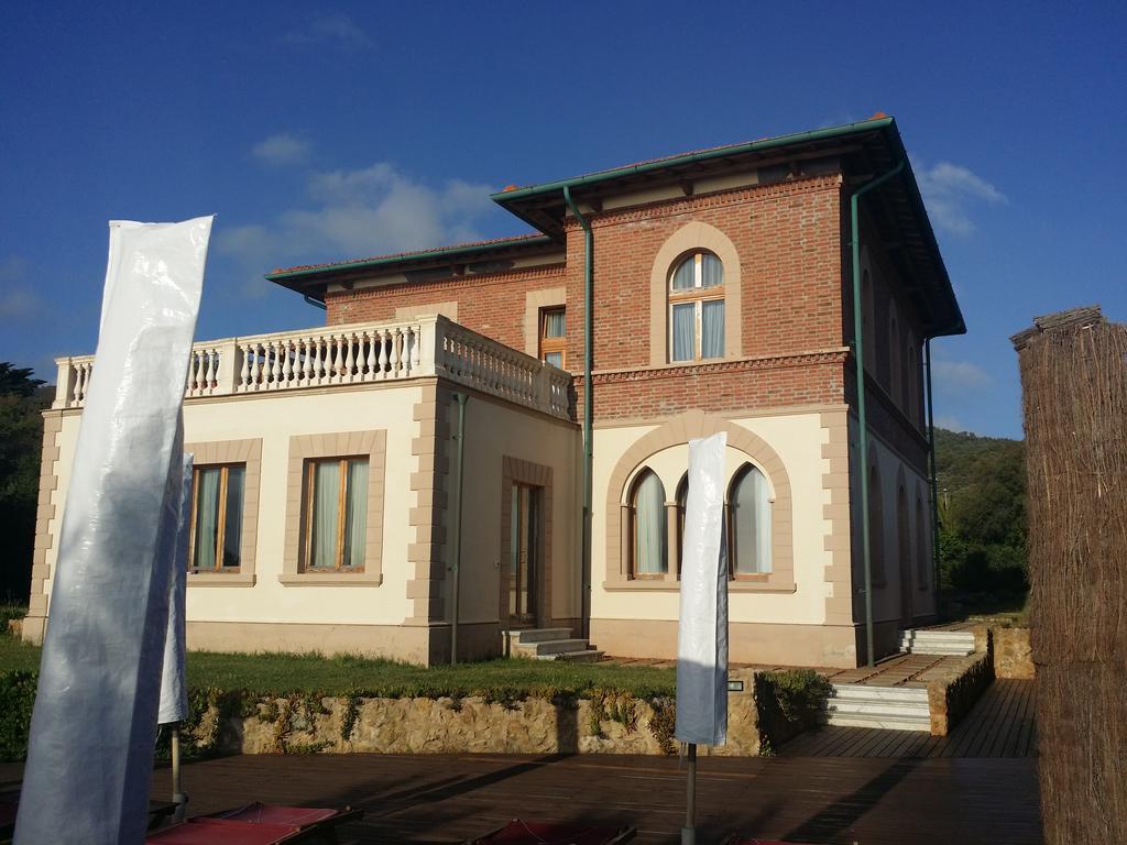 Aparthotel Cala Dei Mori Livorno Exteriér fotografie